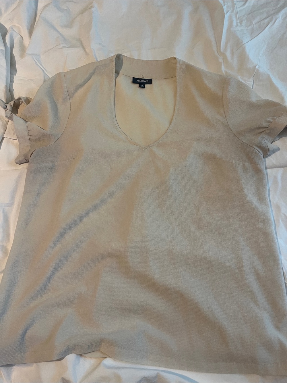 Modcloth Light Beige Short Sleeve V-Neck Top